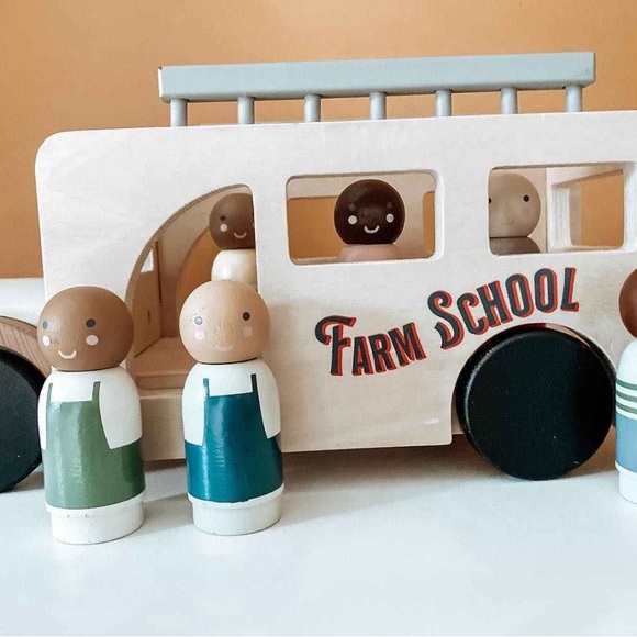 Hearth & Hand with Magnolia | Toy Pal People Figurine Set - 6pc - Picture 7 of 7